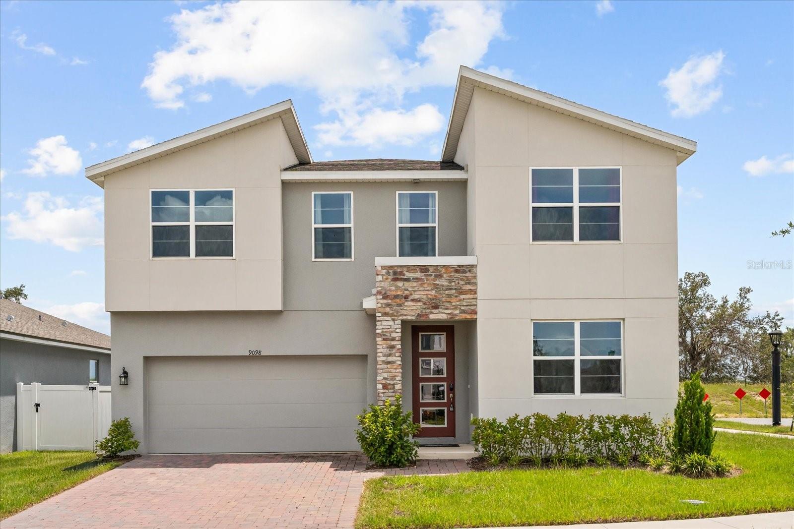 Single Family Residence in KISSIMMEE, FL - Daniel Dourado