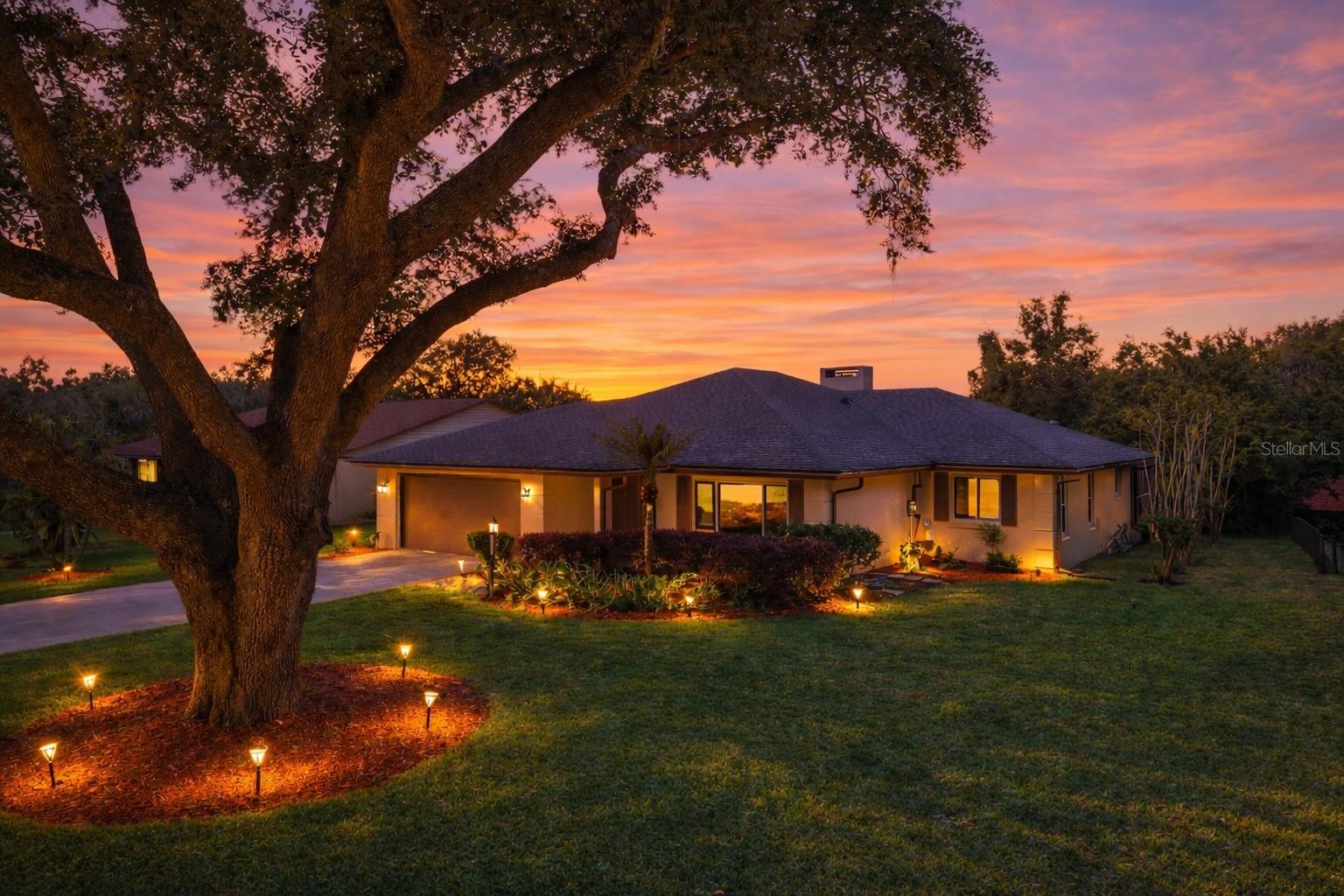 Single Family Residence em EUSTIS, FL - Daniel Dourado