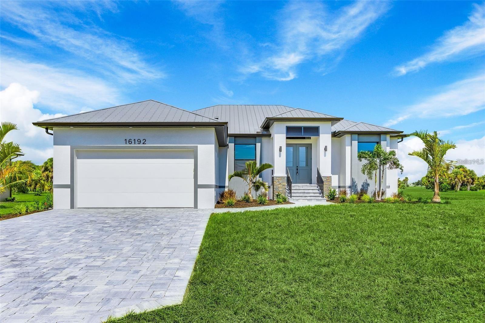 Single Family Residence in PUNTA GORDA, FL - Daniel Dourado
