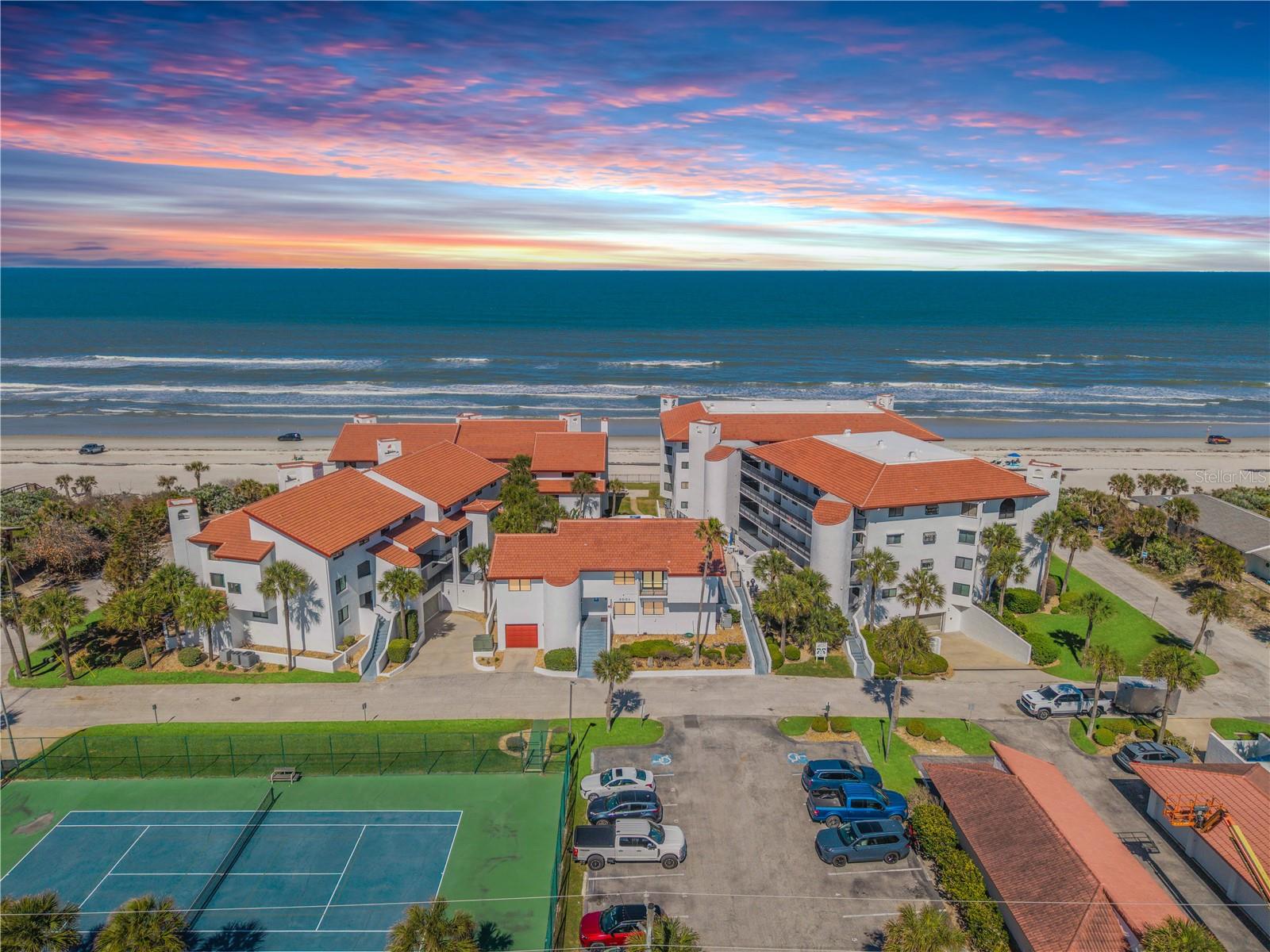 Condominium in NEW SMYRNA BEACH, FL - Daniel Dourado