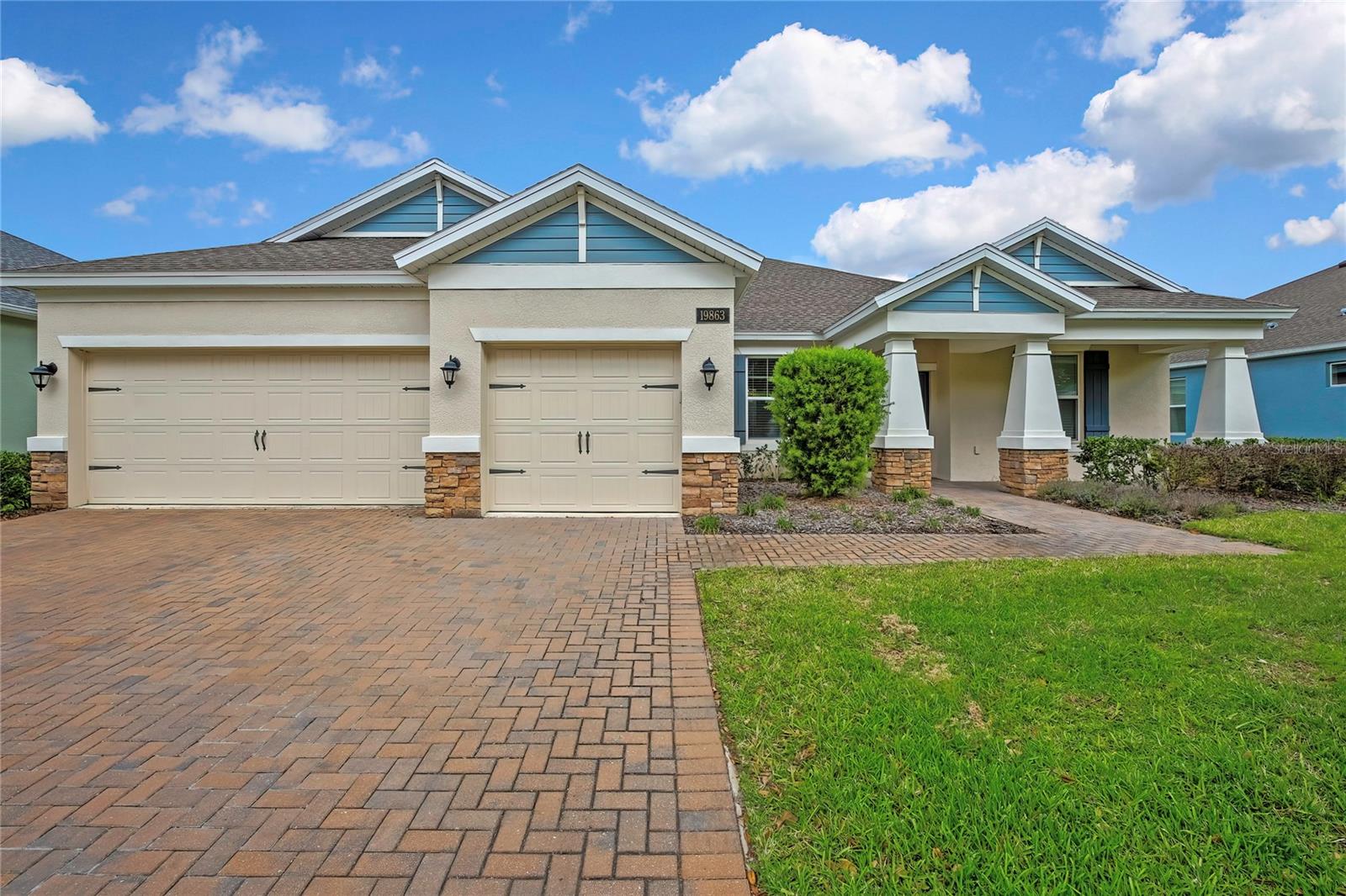 Single Family Residence in BROOKSVILLE, FL - Daniel Dourado