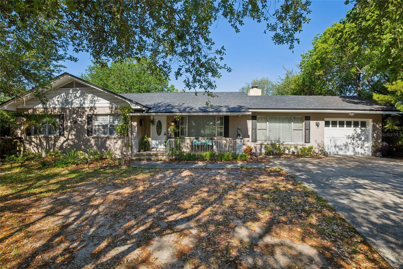 Single Family Residence in CLEARWATER, FL - Daniel Dourado