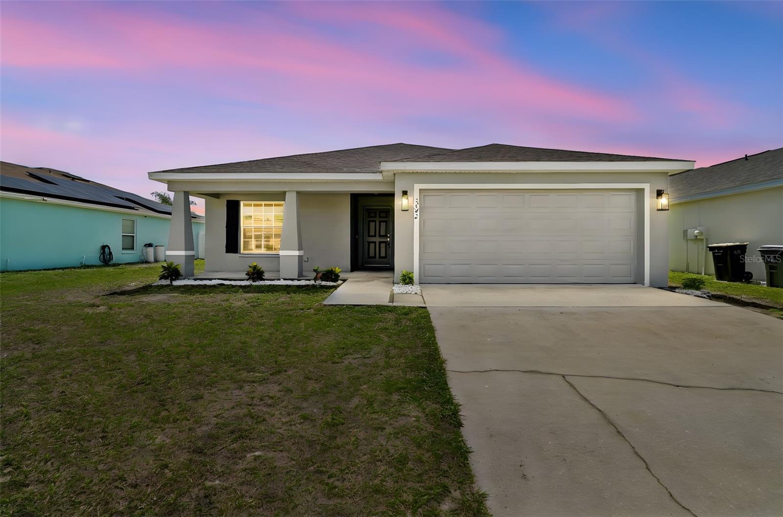 Single Family Residence in MULBERRY, FL - Daniel Dourado