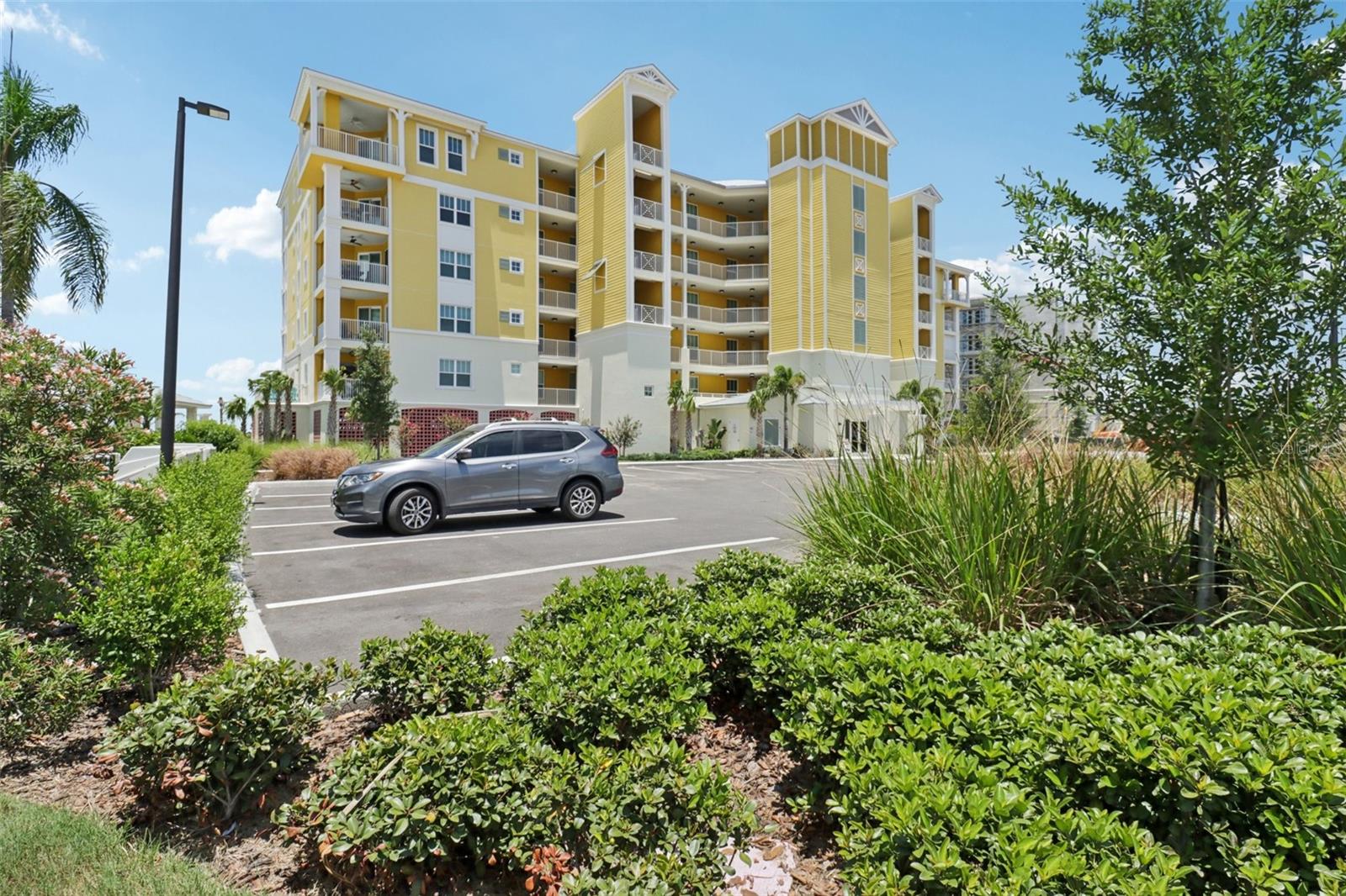 Condominium in NEW SMYRNA BEACH, FL - Daniel Dourado