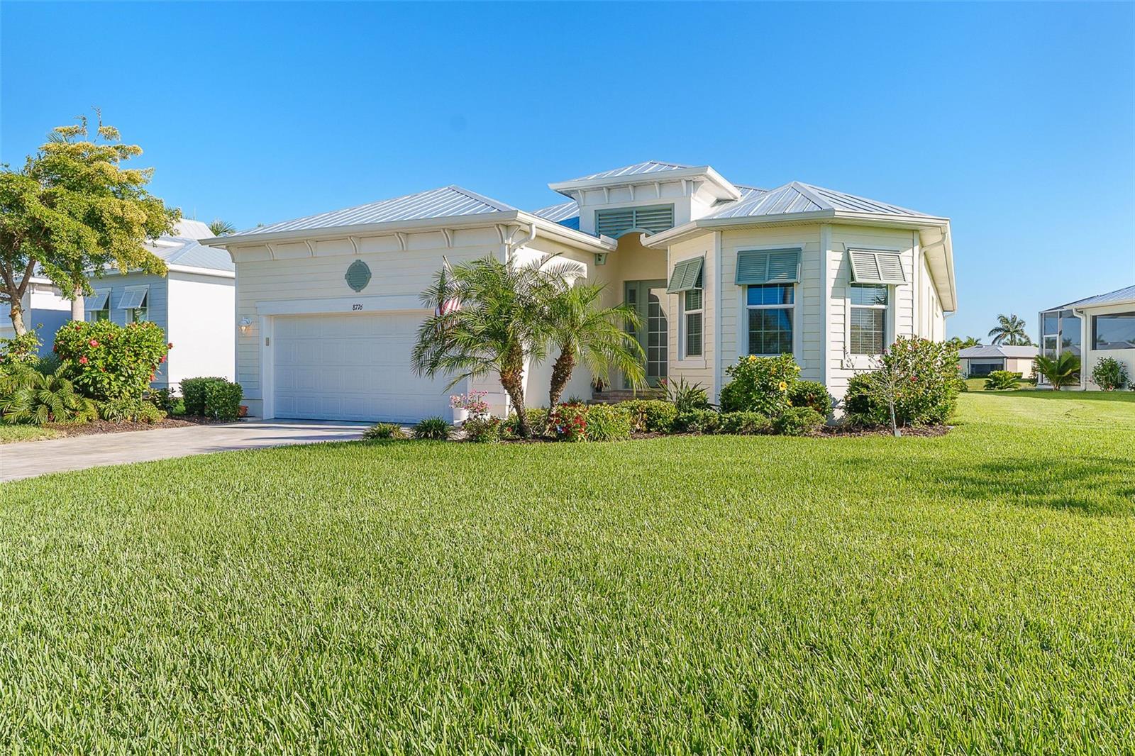 Single Family Residence in PLACIDA, FL - Daniel Dourado