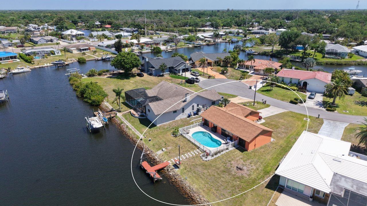 Single Family Residence in NOKOMIS, FL - Daniel Dourado