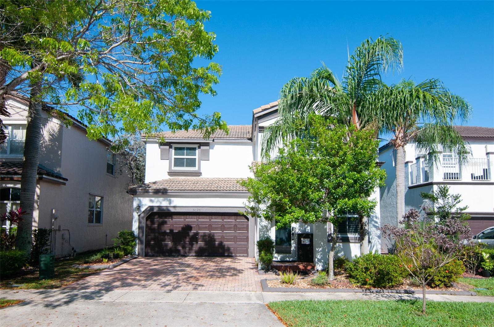 Single Family Residence in MIRAMAR, FL - Daniel Dourado