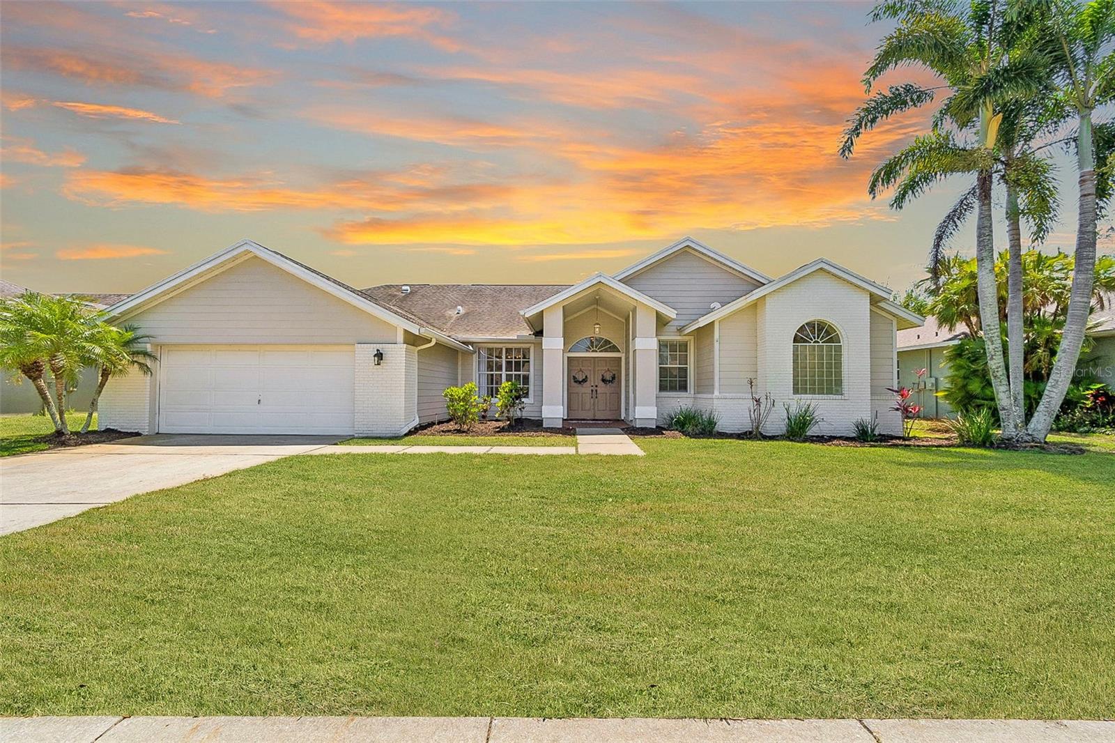 Single Family Residence in ODESSA, FL - Daniel Dourado