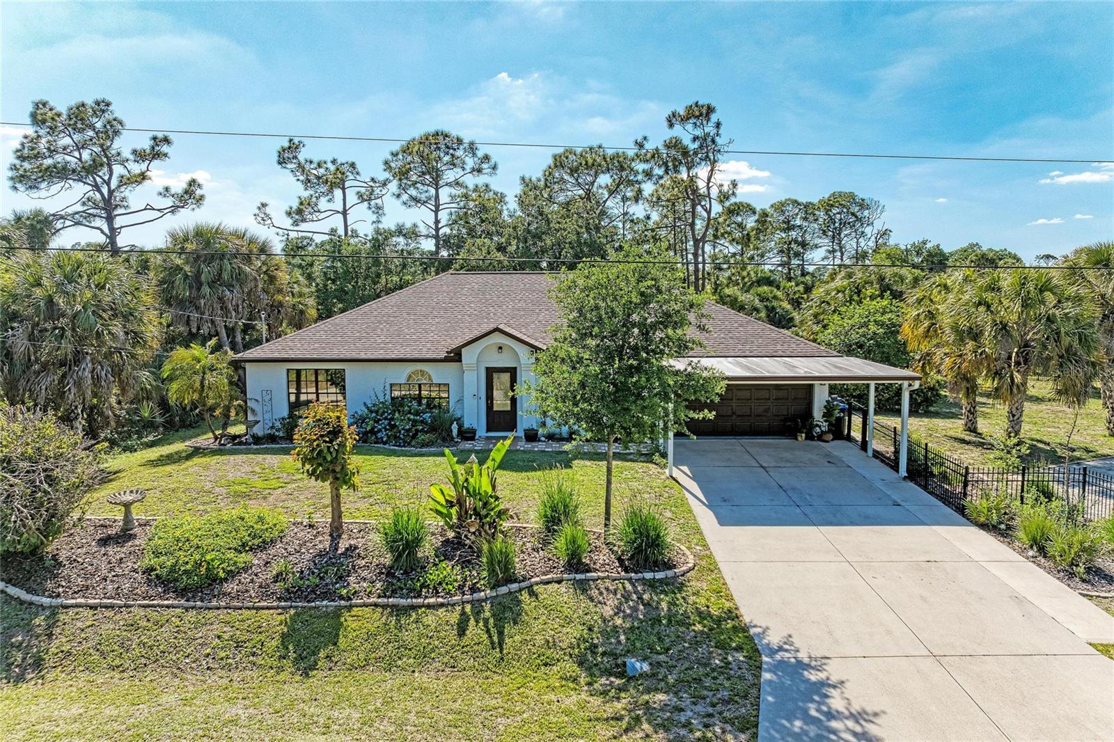 Single Family Residence em NORTH PORT, FL - Daniel Dourado