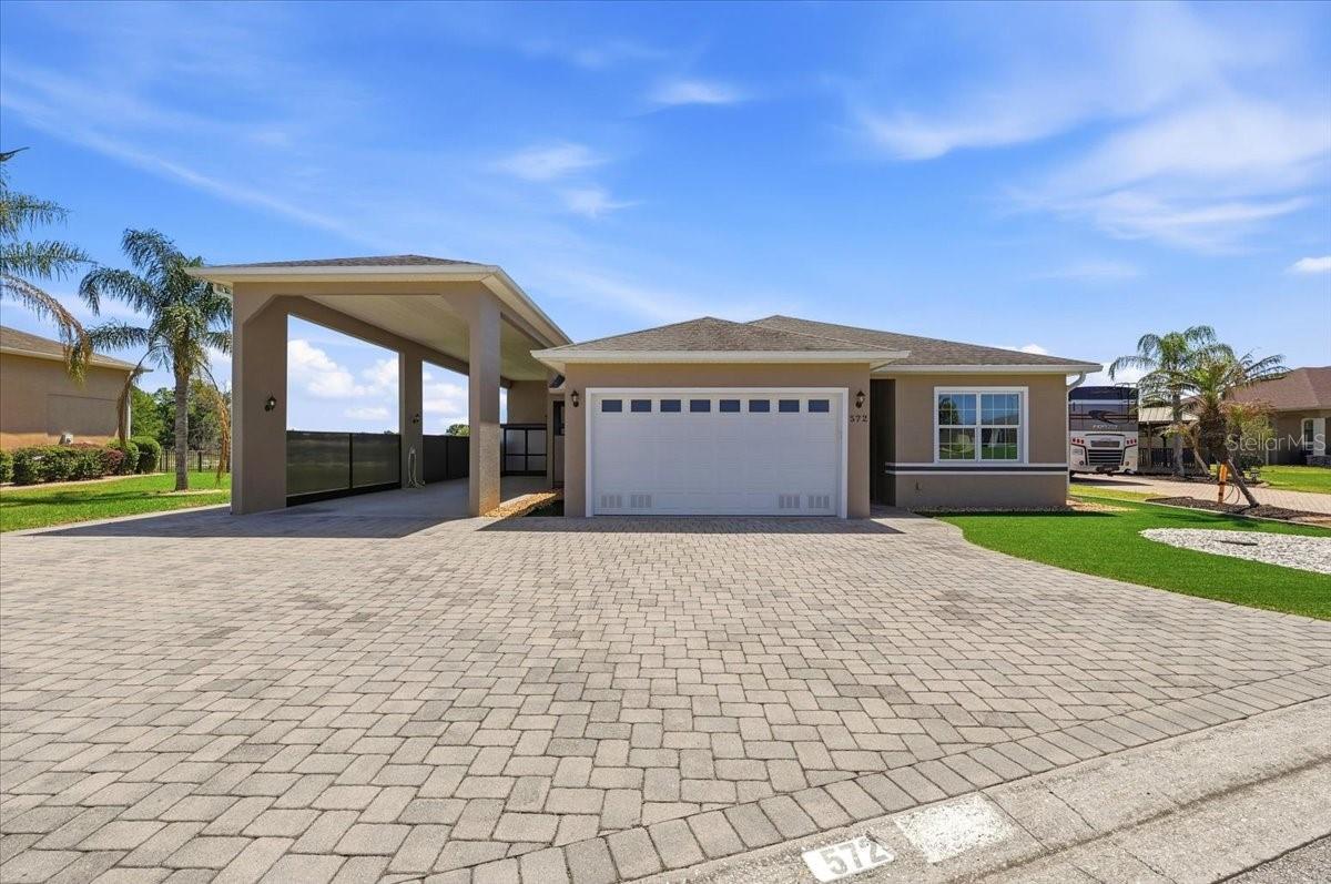 Single Family Residence in POLK CITY, FL - Daniel Dourado