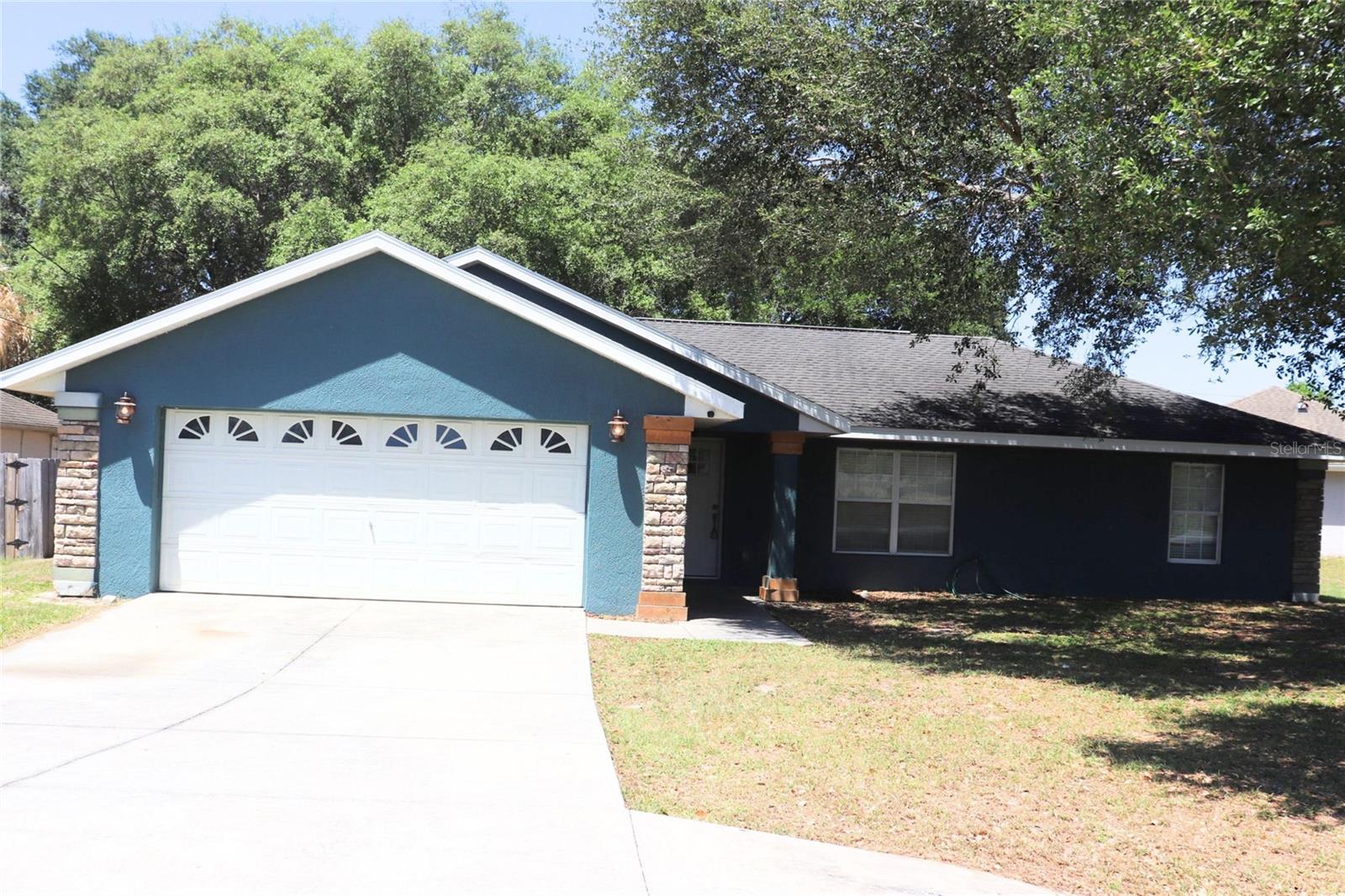 Single Family Residence in OCALA, FL - Daniel Dourado