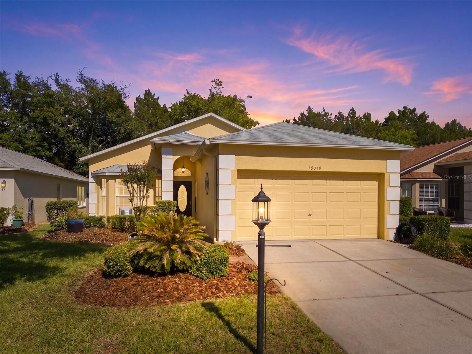 Single Family Residence in HUDSON, FL - Daniel Dourado