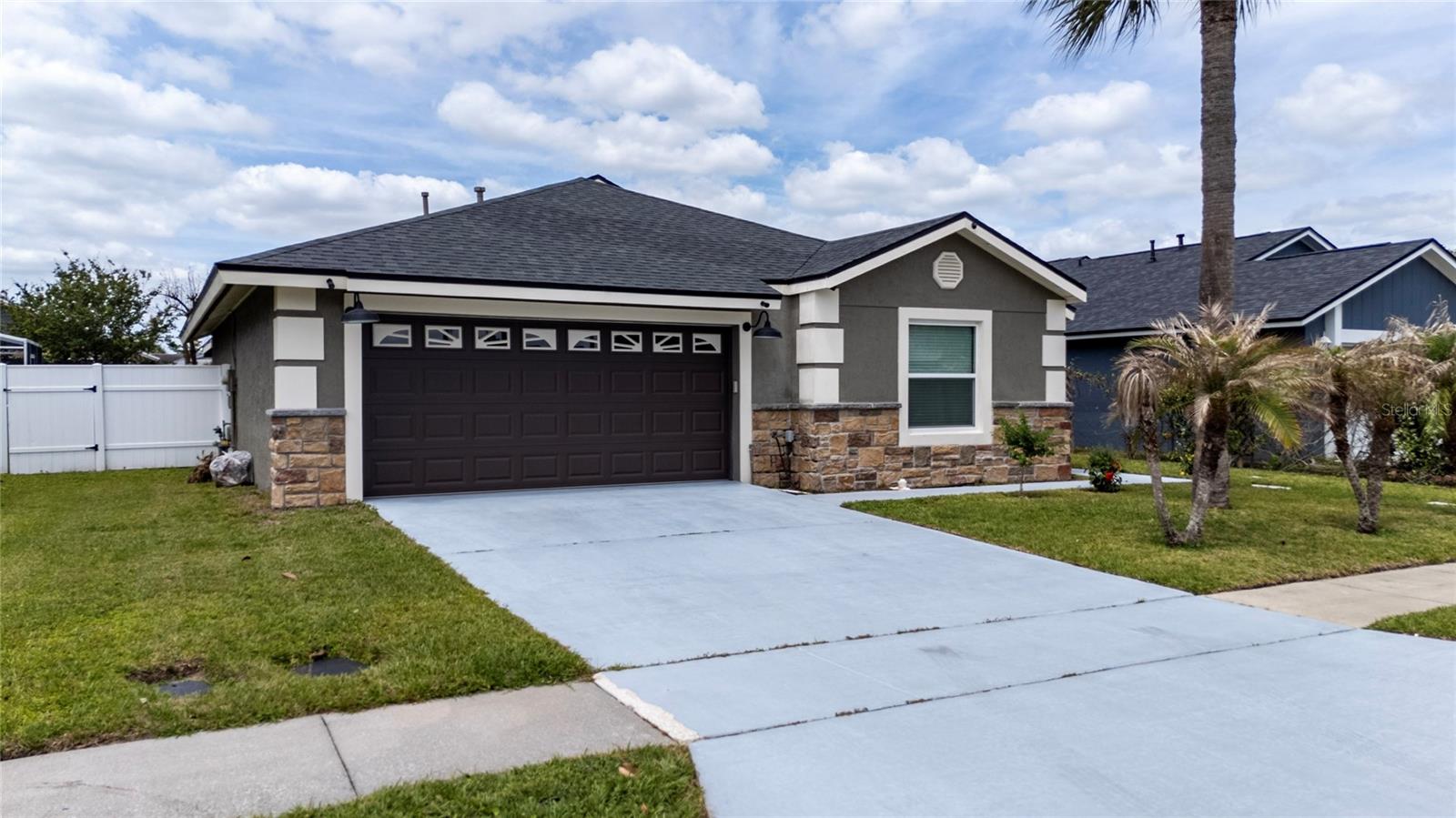 Single Family Residence in KISSIMMEE, FL - Daniel Dourado