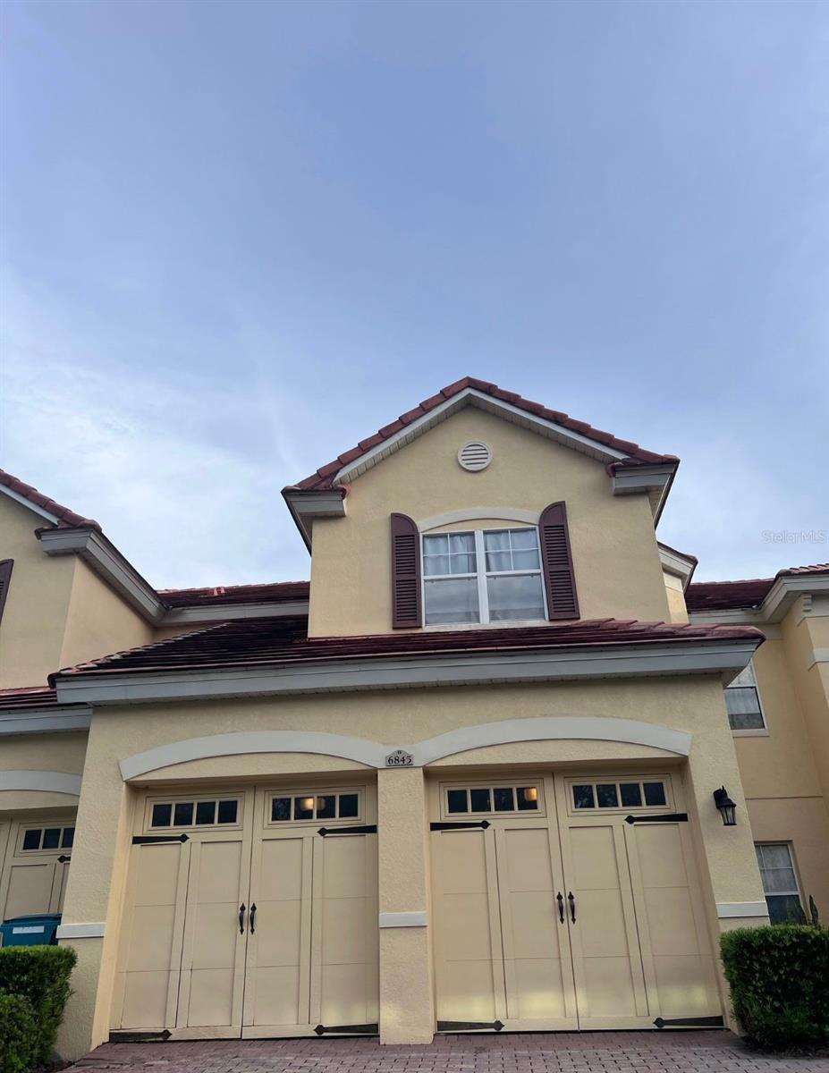 Townhouse in ORLANDO, FL - Daniel Dourado