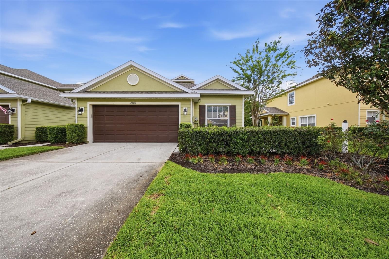 Single Family Residence in TAMPA, FL - Daniel Dourado
