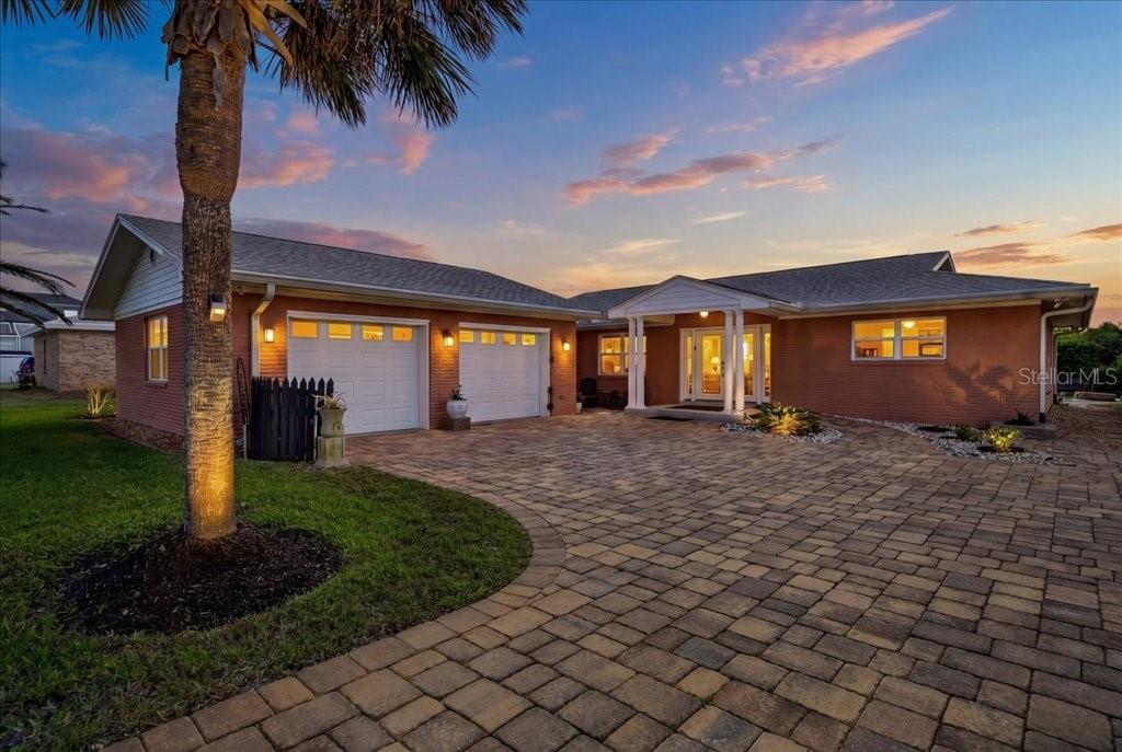 Single Family Residence em PALM COAST, FL - Daniel Dourado