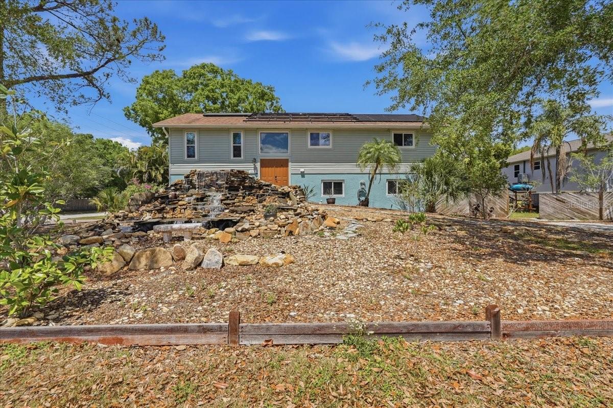 Single Family Residence in TARPON SPRINGS, FL - Daniel Dourado