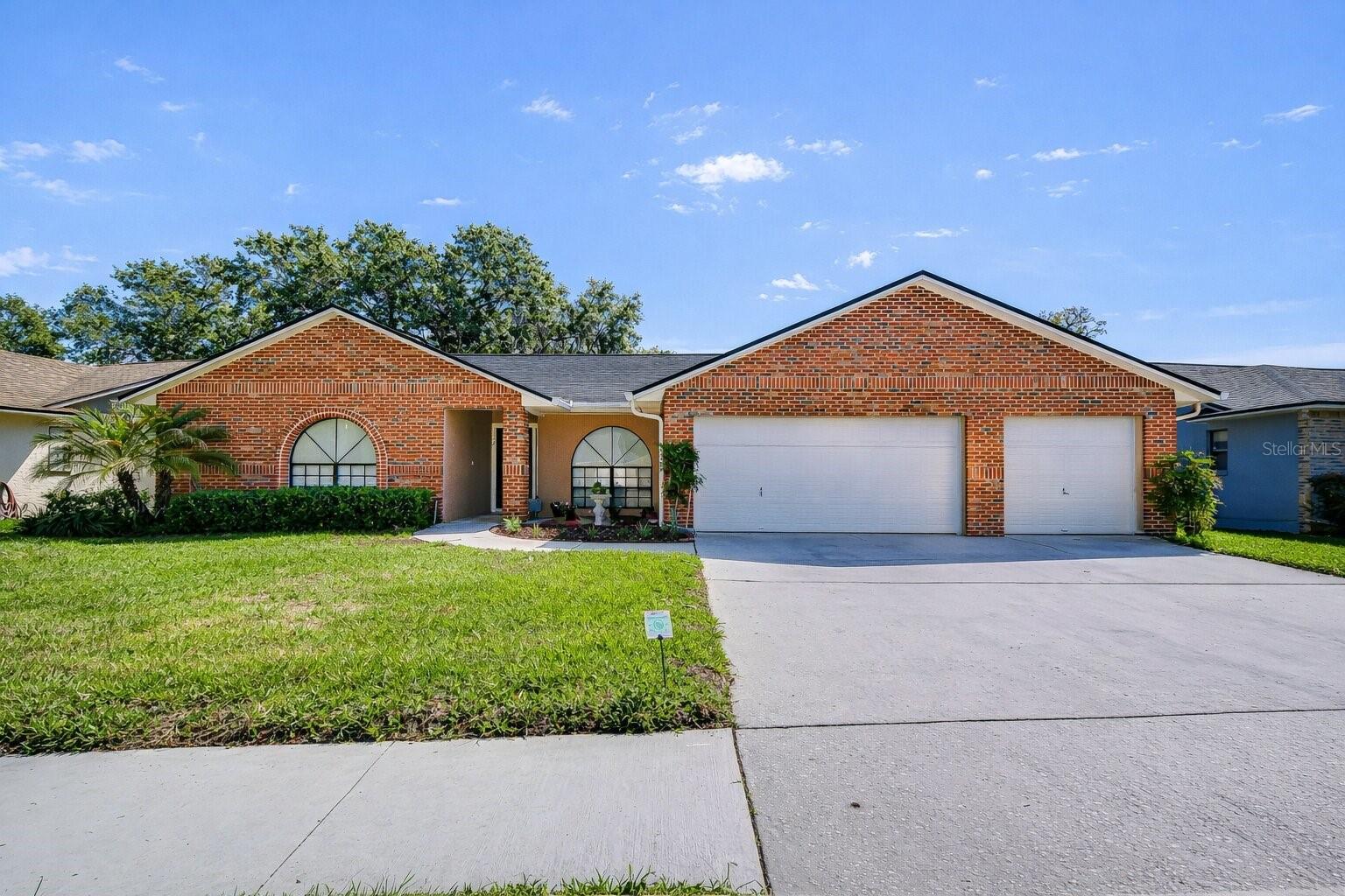 Single Family Residence em VALRICO, FL - Daniel Dourado