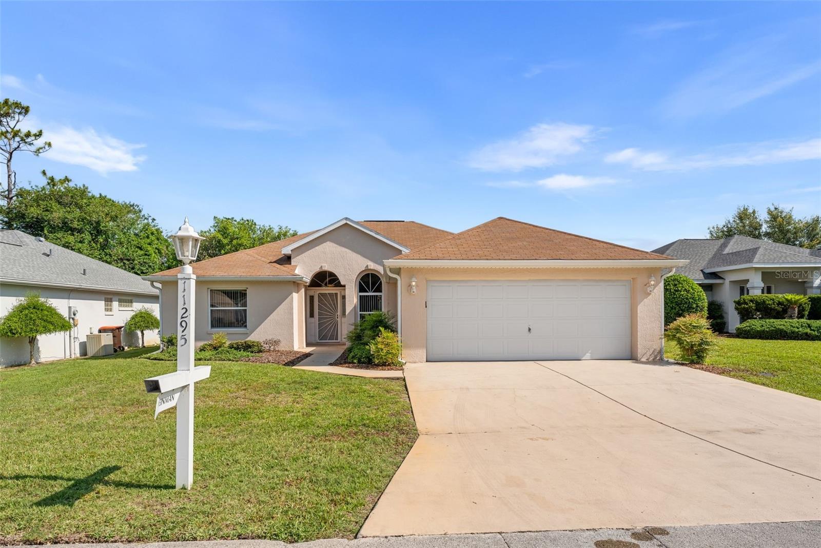 Single Family Residence in OCALA, FL - Daniel Dourado
