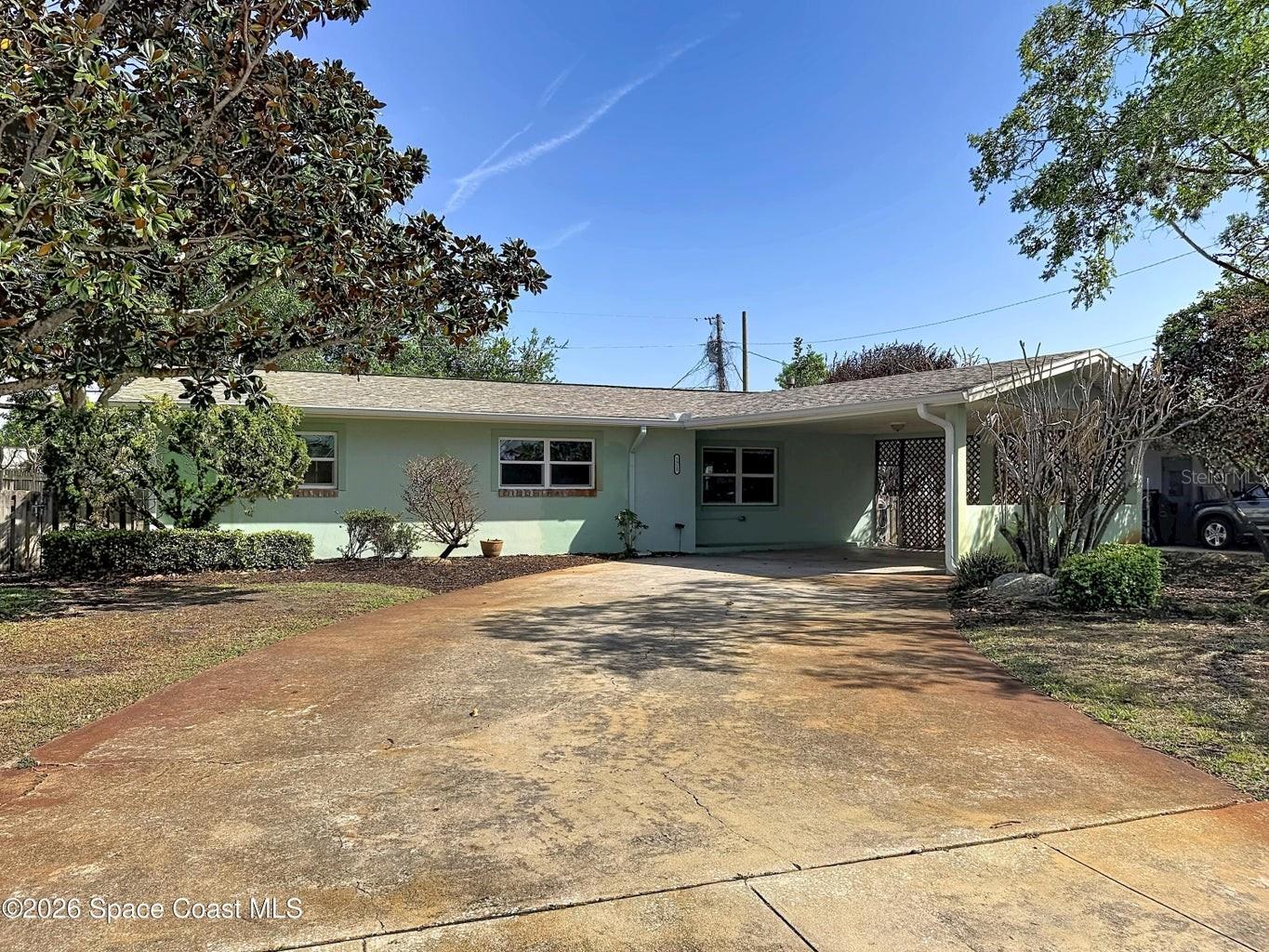 Single Family Residence in MERRITT ISLAND, FL - Daniel Dourado