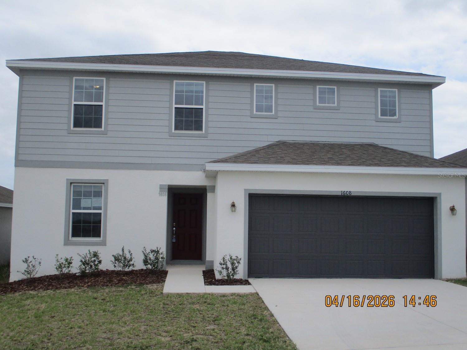 Single Family Residence in DAVENPORT, FL - Daniel Dourado