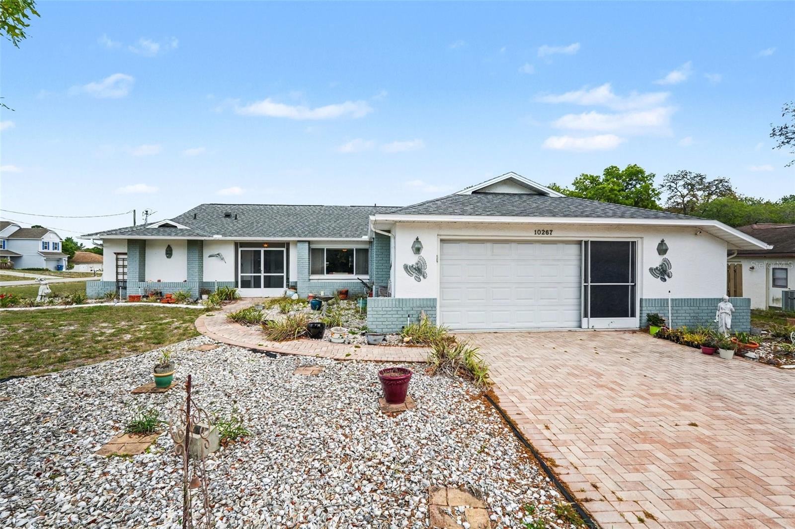 Single Family Residence em SPRING HILL, FL - Daniel Dourado