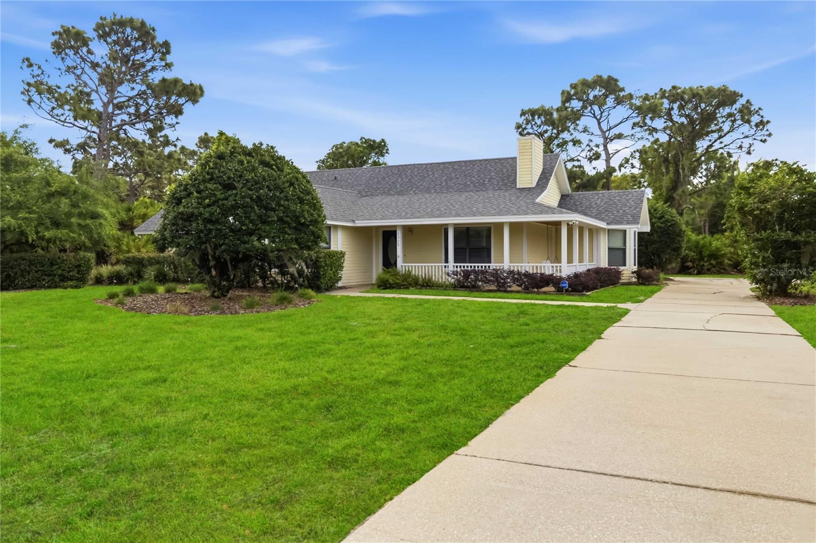 Single Family Residence em ST CLOUD, FL - Daniel Dourado