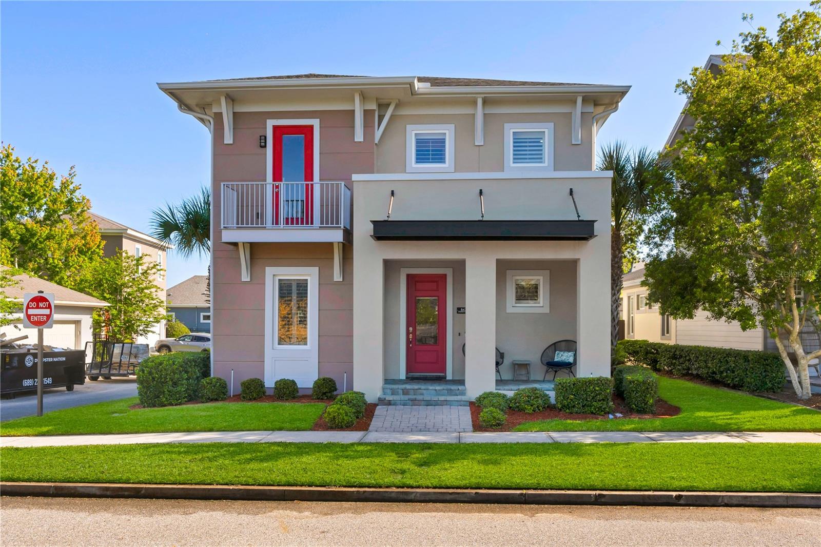 Single Family Residence in ORLANDO, FL - Daniel Dourado