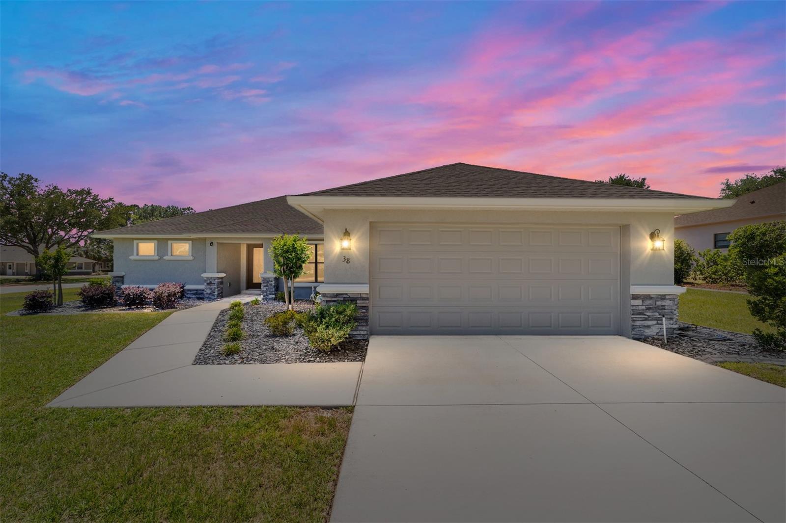 Single Family Residence in INVERNESS, FL - Daniel Dourado