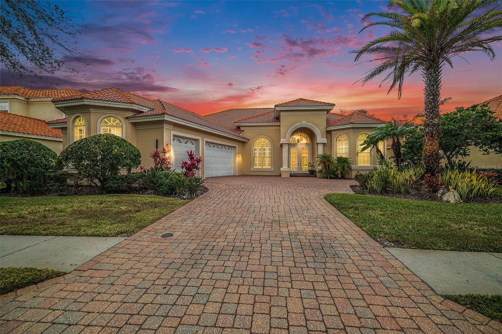 Single Family Residence in TAMPA, FL - Daniel Dourado