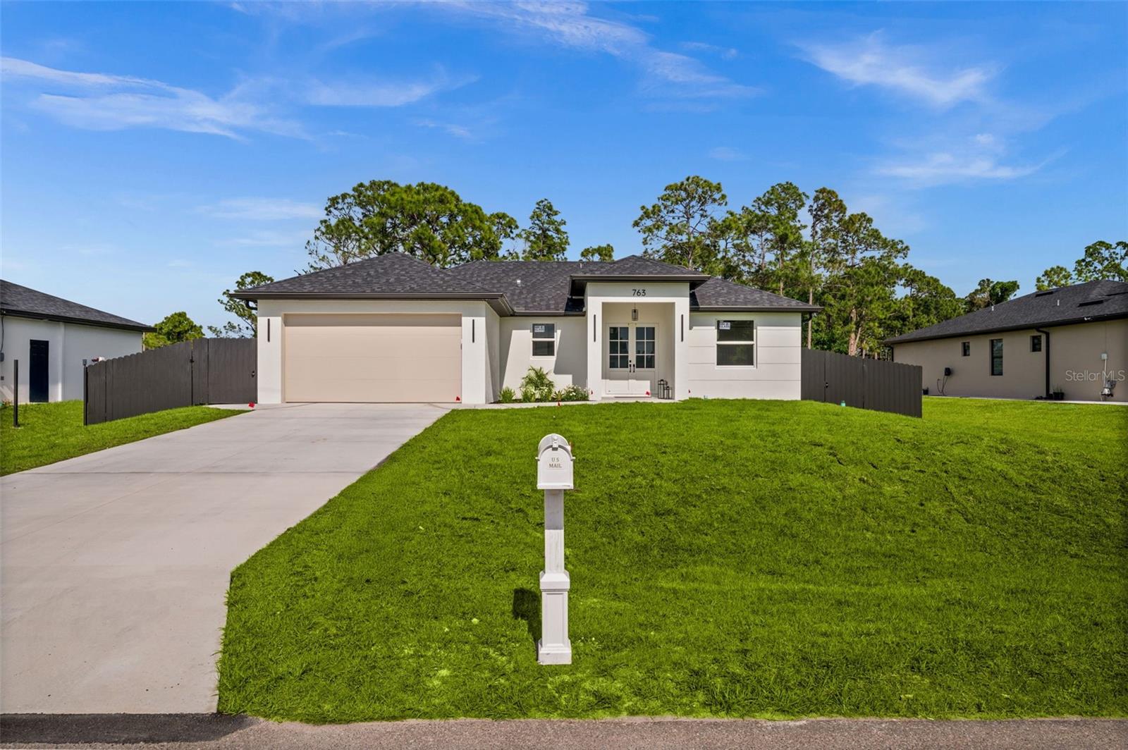 Single Family Residence in LEHIGH ACRES, FL - Daniel Dourado