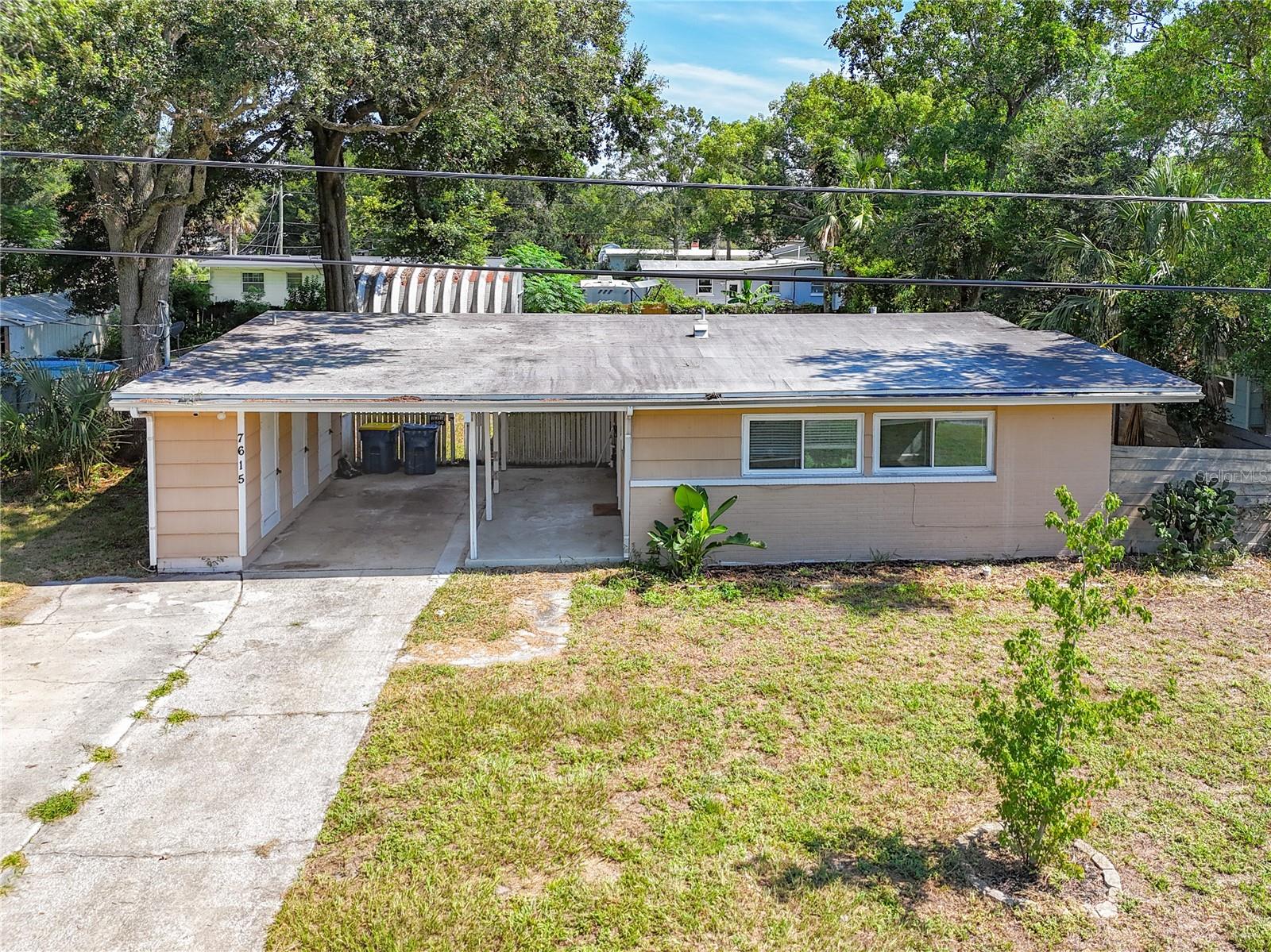 Single Family Residence em JACKSONVILLE, FL - Daniel Dourado