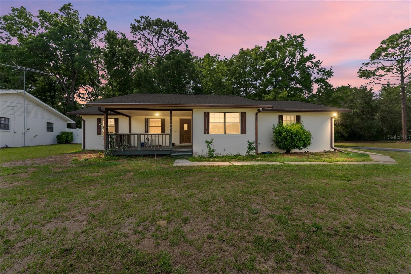 Single Family Residence em BELLEVIEW, FL - Daniel Dourado