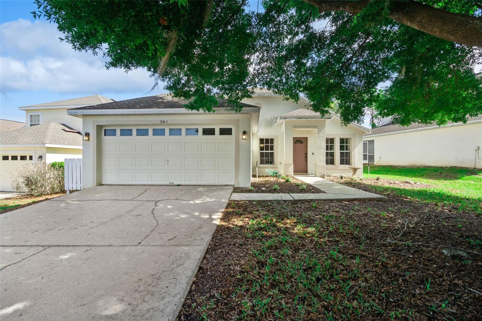 Single Family Residence in DAVENPORT, FL - Daniel Dourado