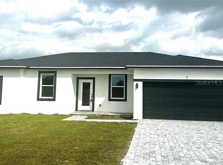 Single Family Residence in OCALA, FL - Daniel Dourado