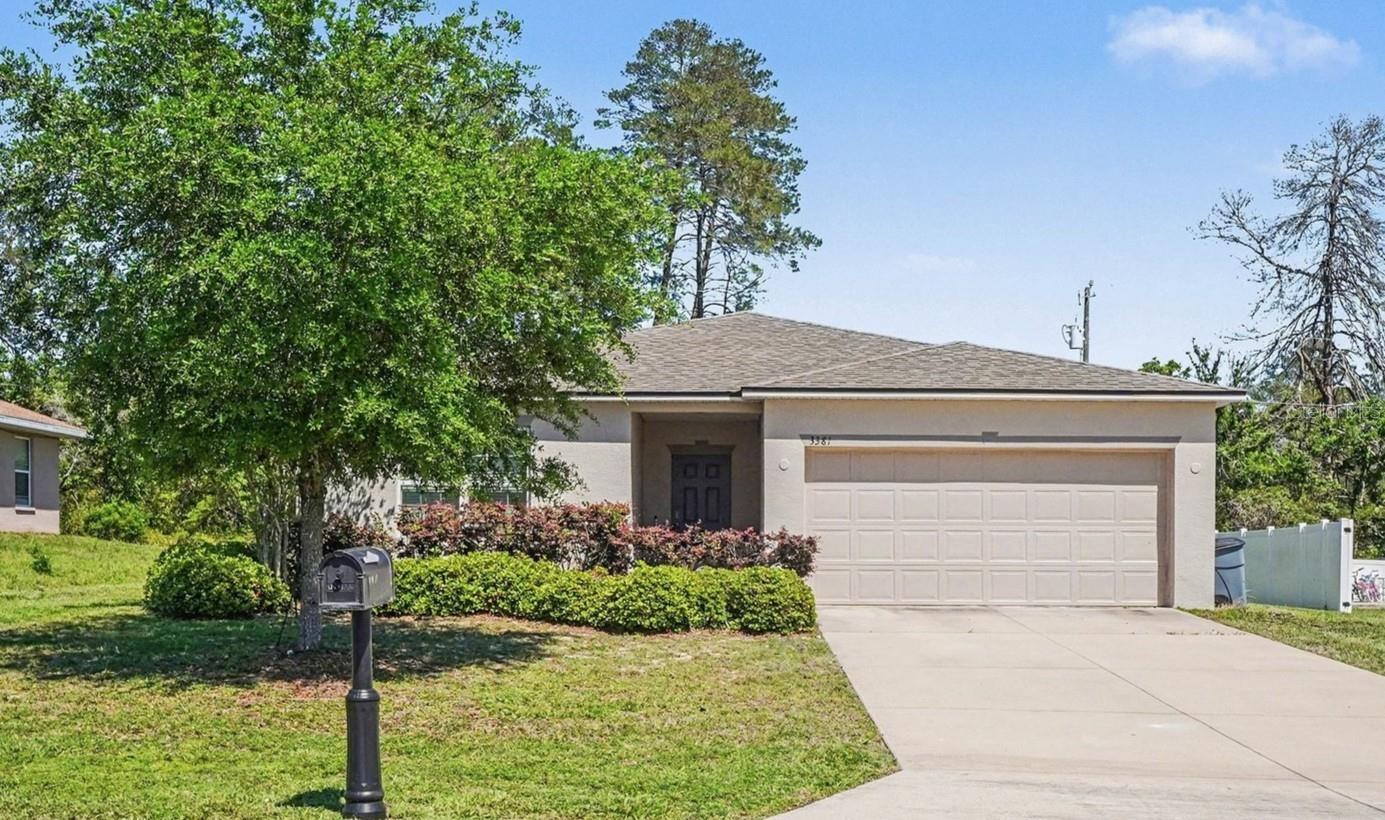 Single Family Residence in OCALA, FL - Daniel Dourado