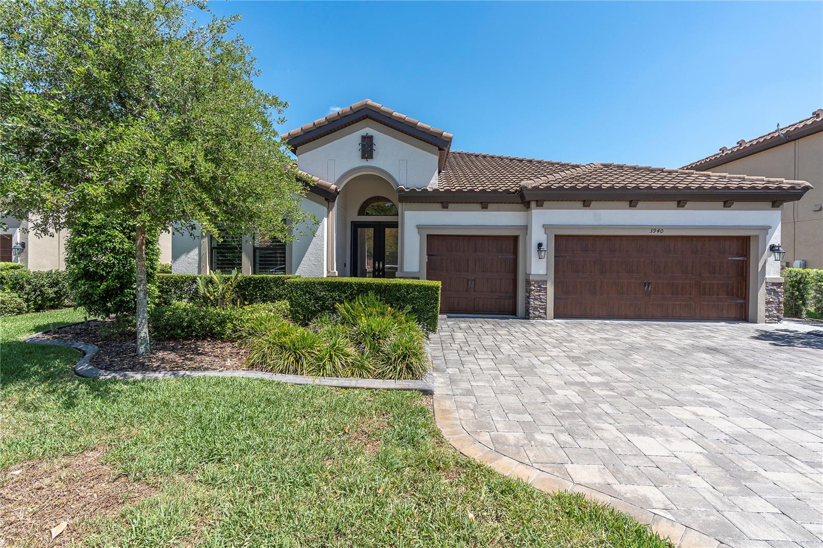 Single Family Residence in ODESSA, FL - Daniel Dourado