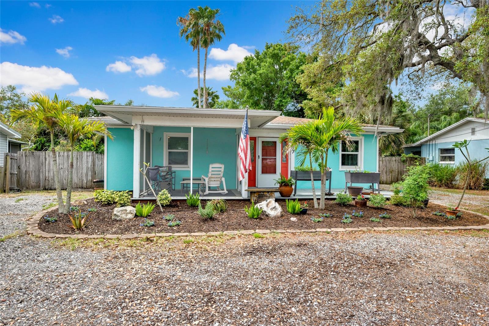 Single Family Residence em CRYSTAL BEACH, FL - Daniel Dourado