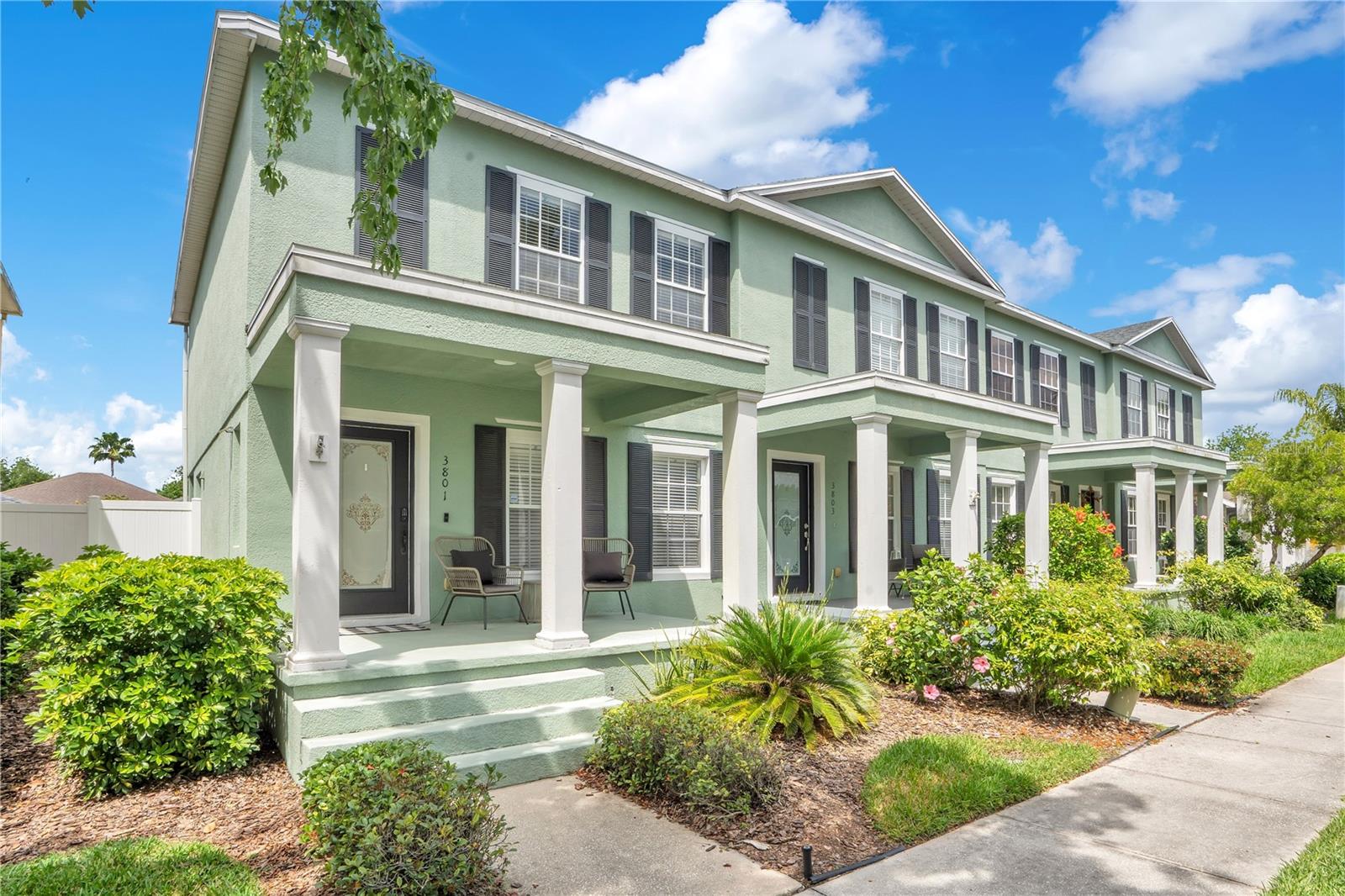 Townhouse in NEW PORT RICHEY, FL - Daniel Dourado
