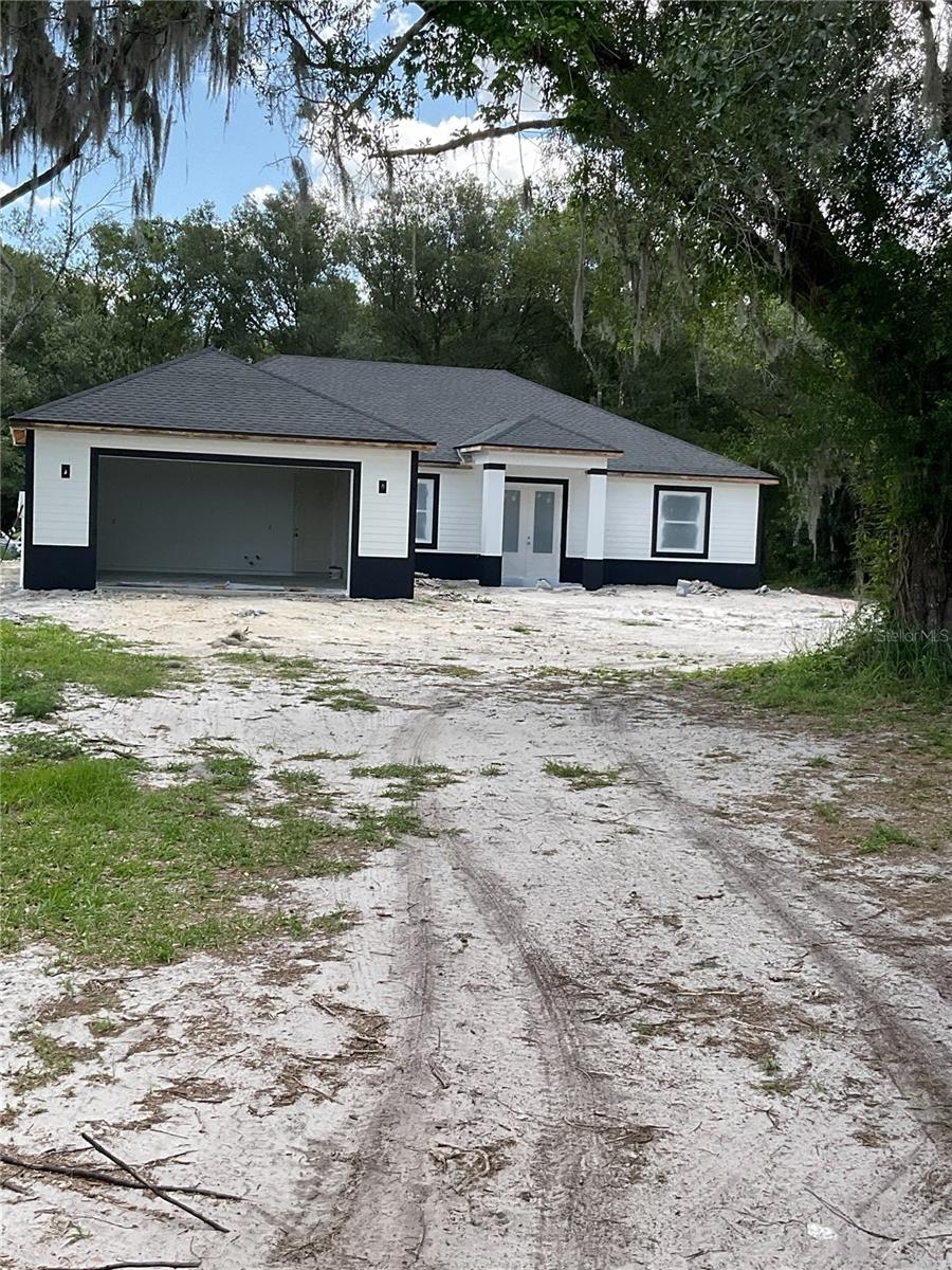 Single Family Residence in ARCADIA, FL - Daniel Dourado