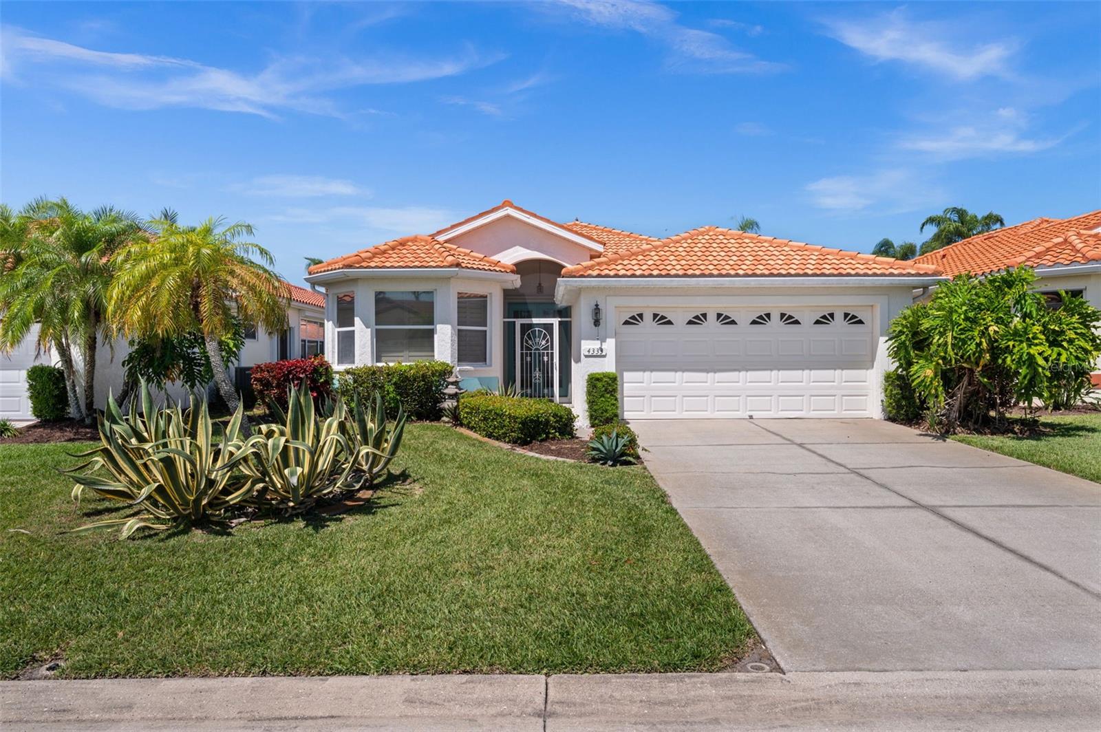 Single Family Residence em VENICE, FL - Daniel Dourado