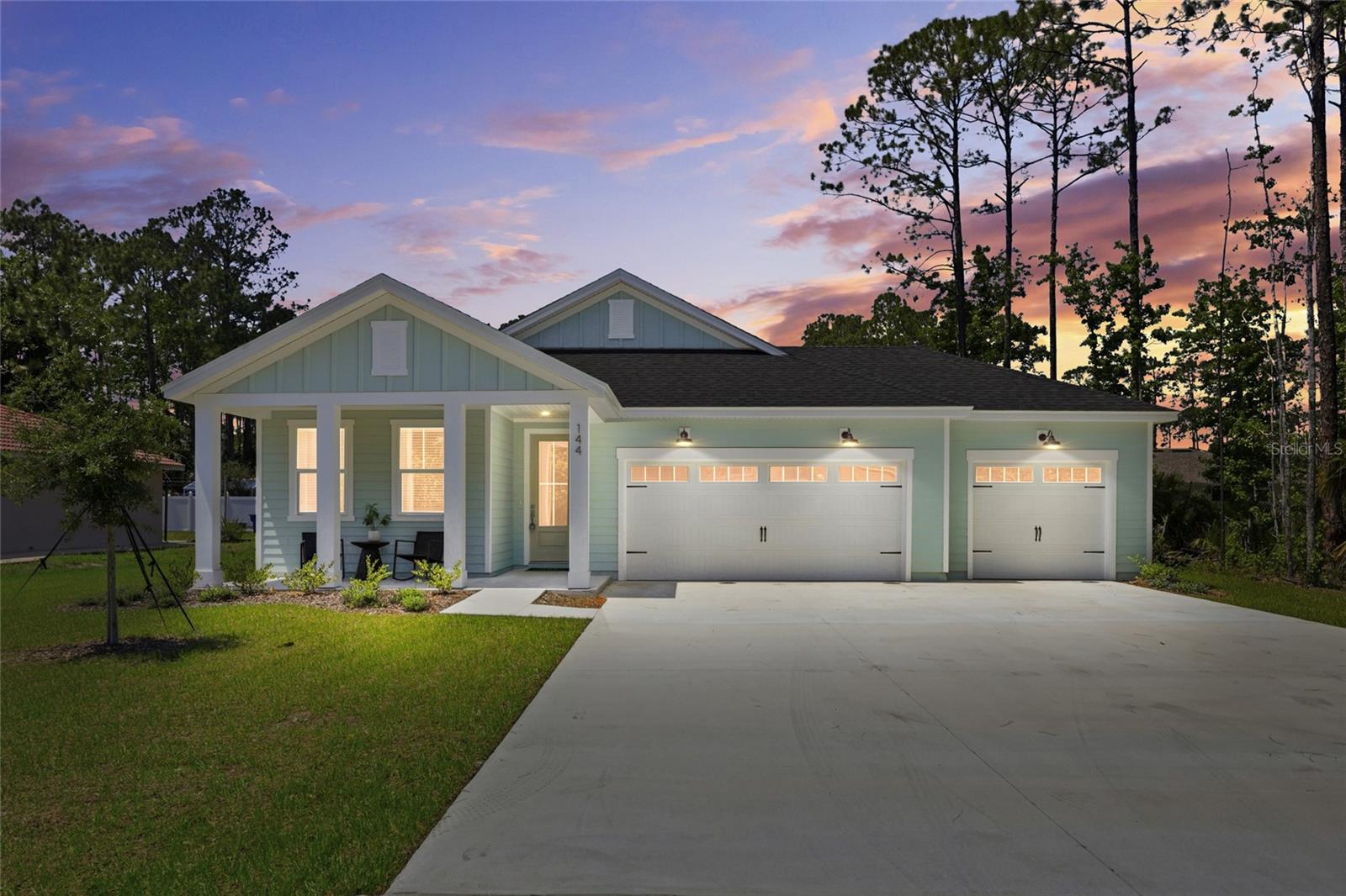 Single Family Residence em PALM COAST, FL - Daniel Dourado