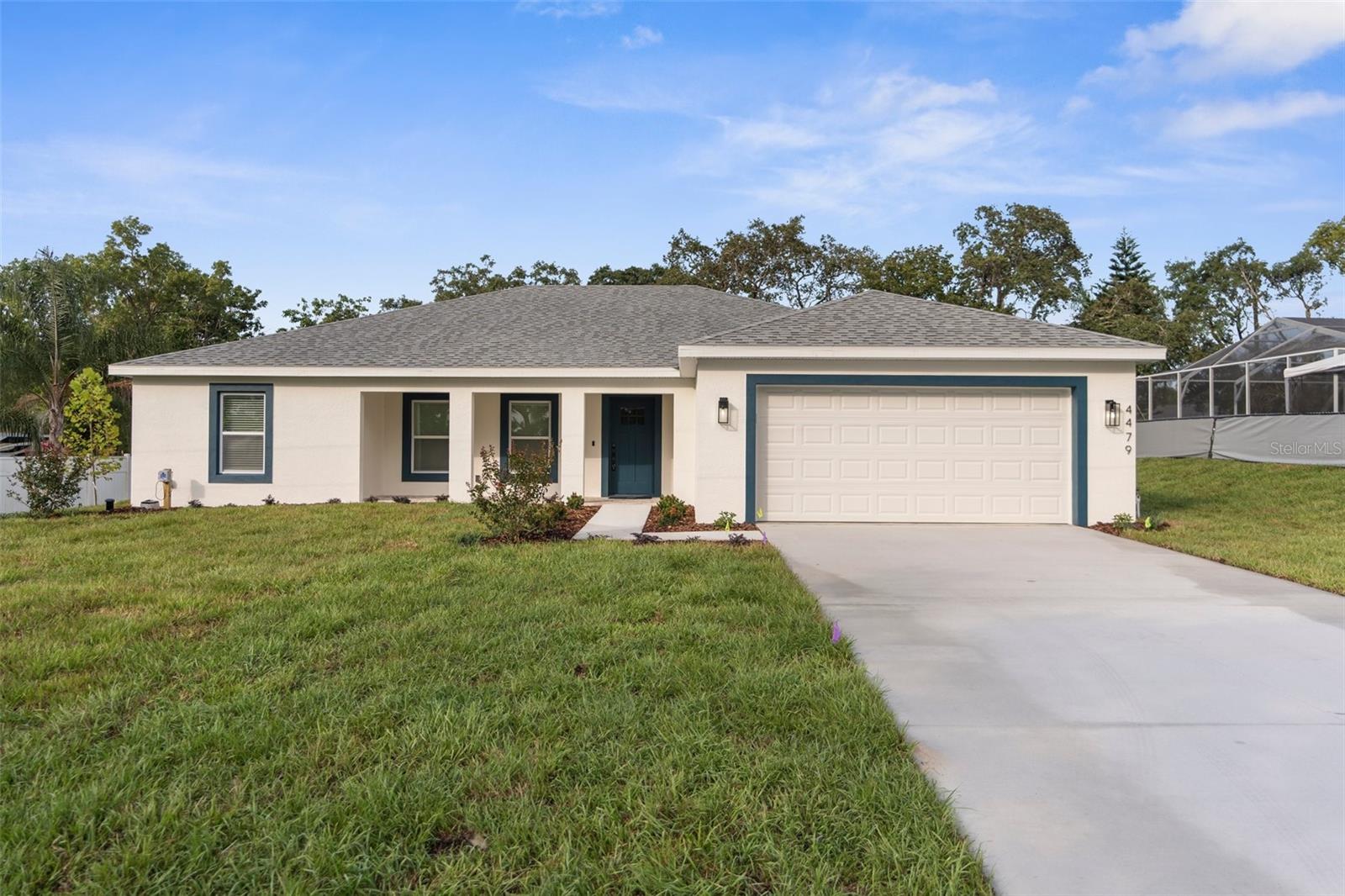 Single Family Residence em SPRING HILL, FL - Daniel Dourado