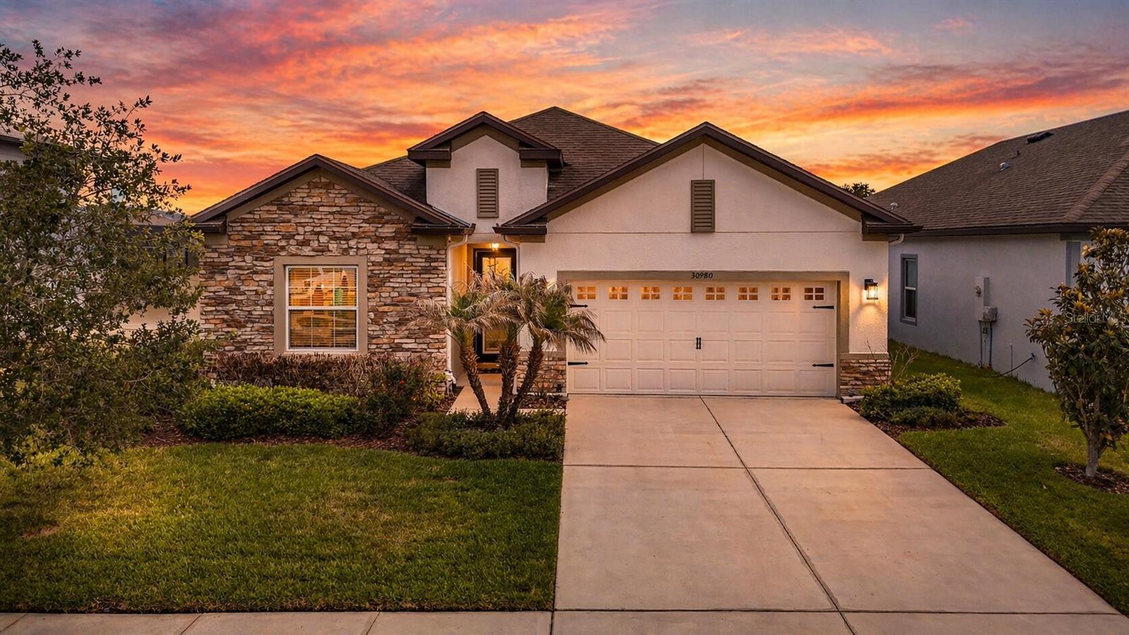 Single Family Residence in SAN ANTONIO, FL - Daniel Dourado