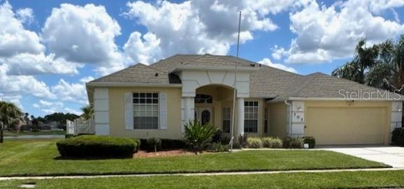 Single Family Residence in ORLANDO, FL - Daniel Dourado