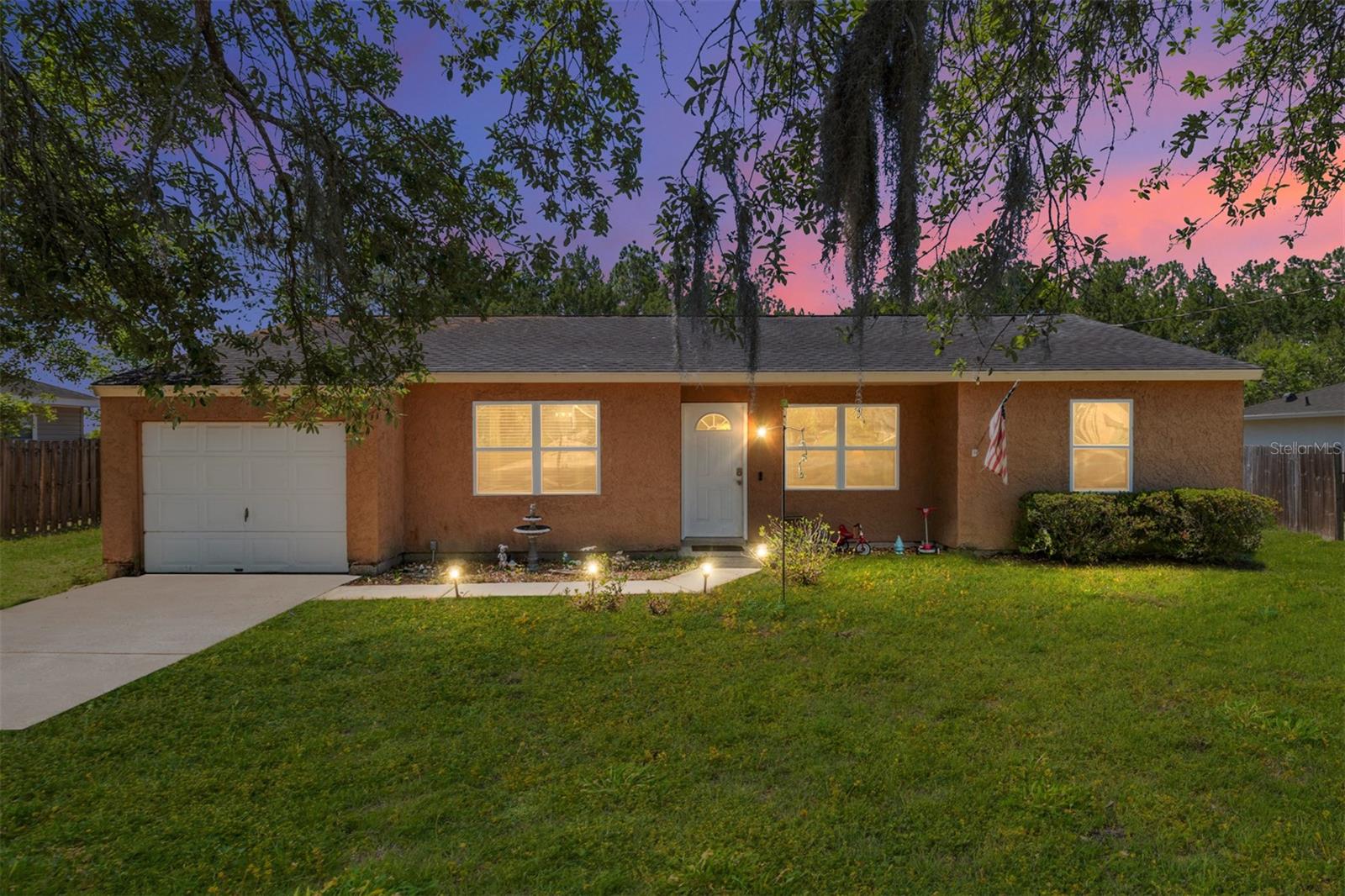 Single Family Residence in OCALA, FL - Daniel Dourado