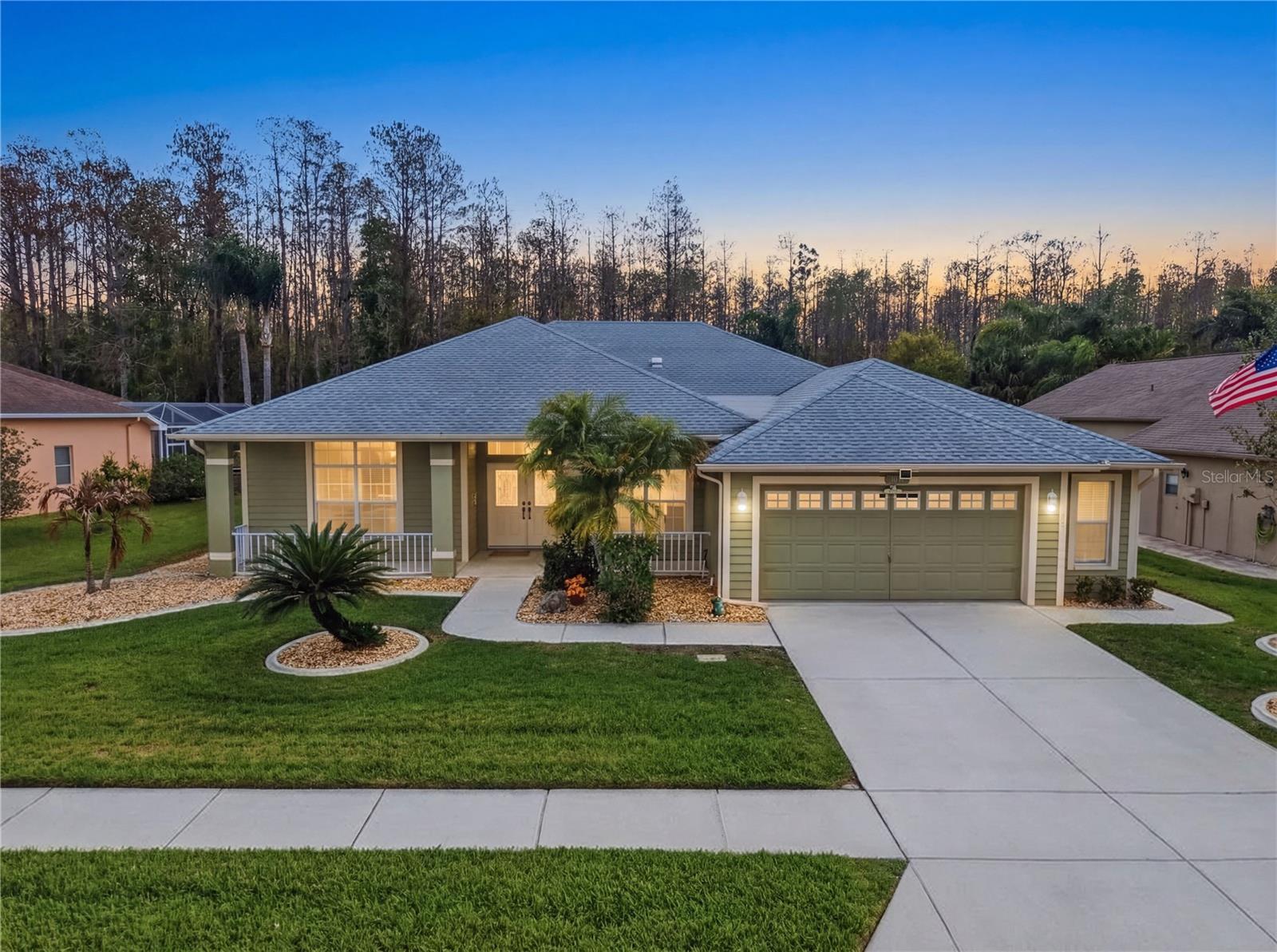 Single Family Residence em TRINITY, FL - Daniel Dourado