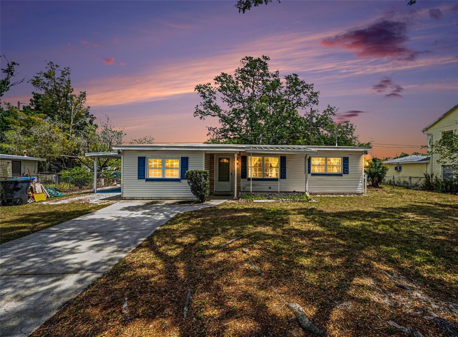 Single Family Residence in TAMPA, FL - Daniel Dourado