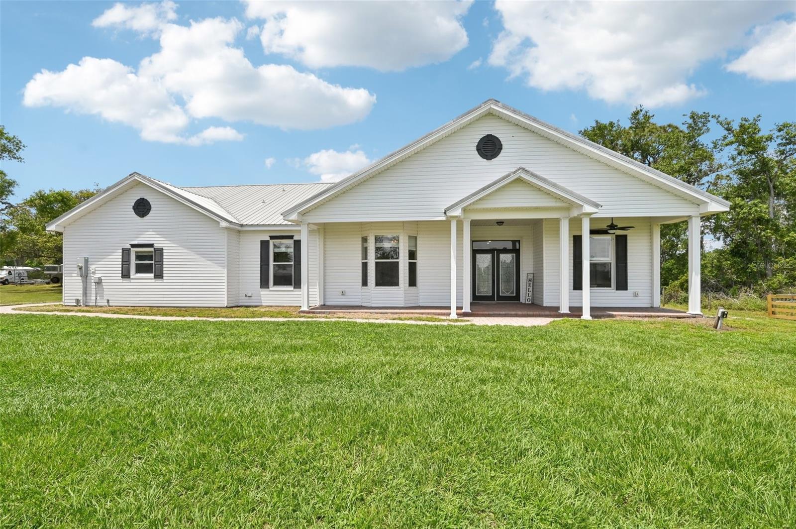 Single Family Residence in WIMAUMA, FL - Daniel Dourado