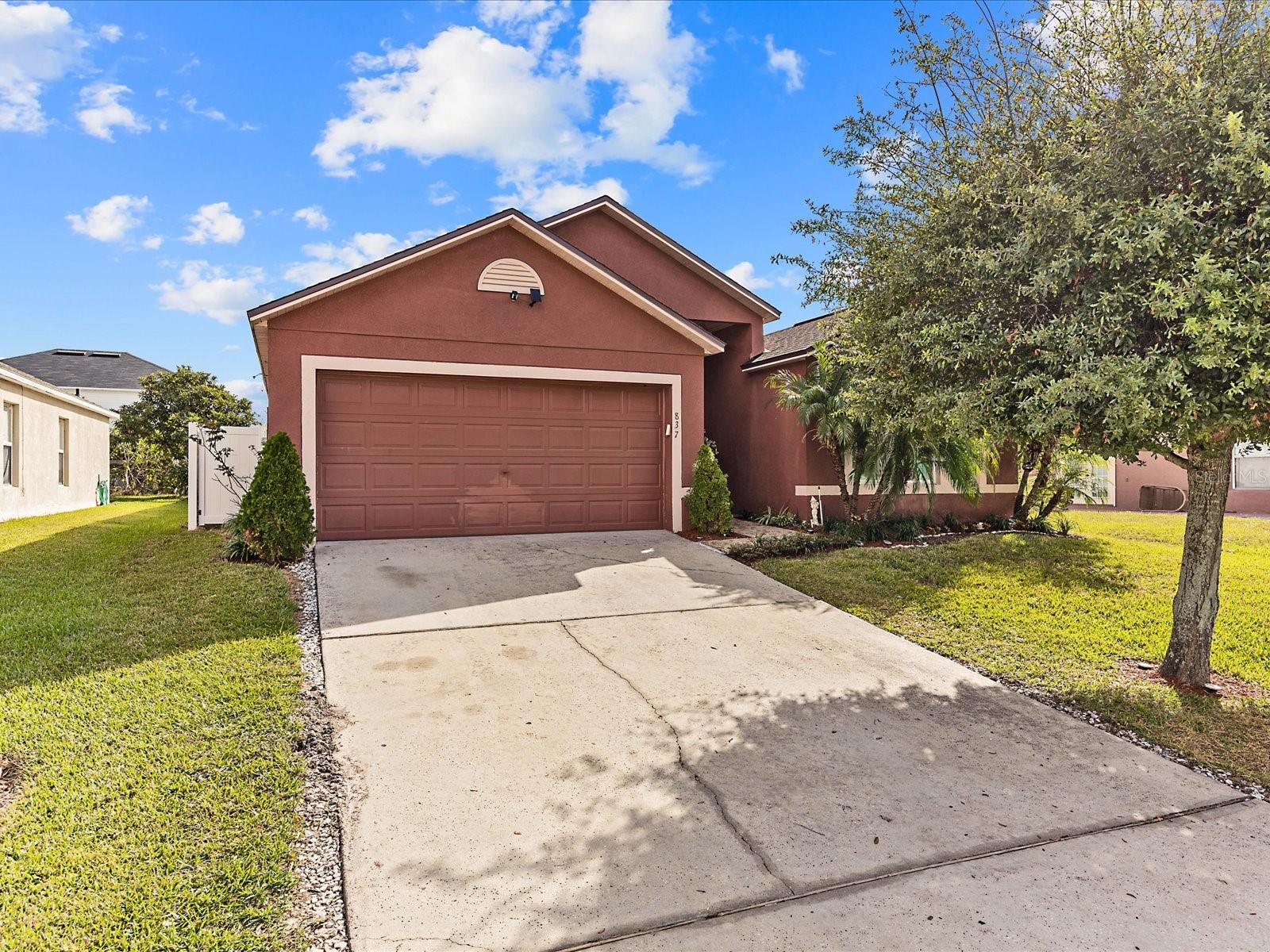 Single Family Residence in WINTER GARDEN, FL - Daniel Dourado
